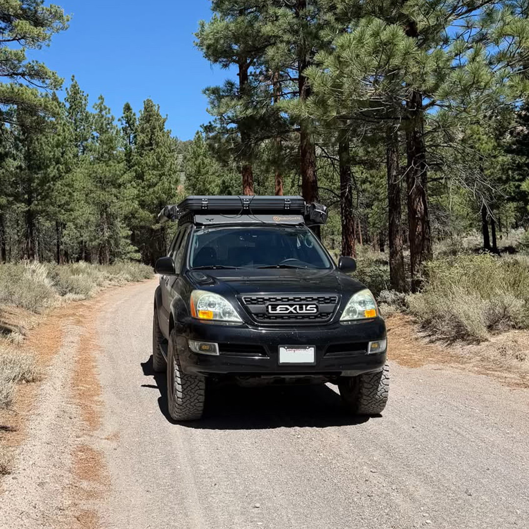 Customer photo of Roof Rack | Evolution Series | Lexus GX470 (03-09)